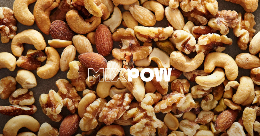 Mélange de noix de cajou, amandes et noix — sources naturelles de zinc pour l'immunité
