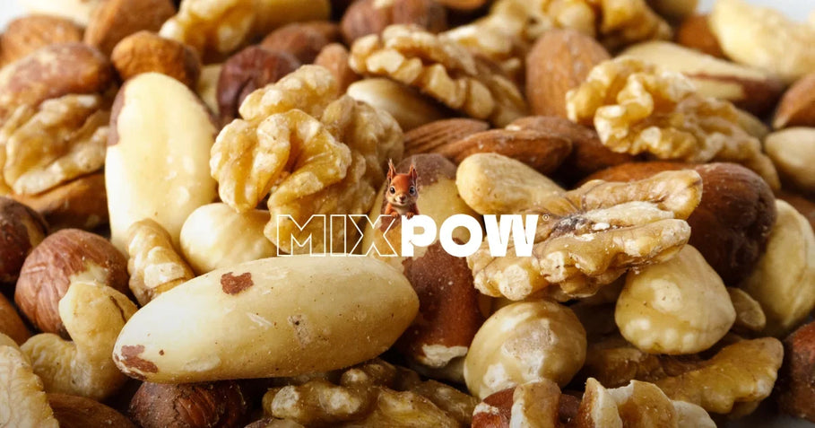 Noix du Brésil, cerneaux de noix, noisettes et amandes — sélénium et thyroïde