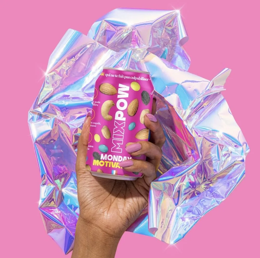 Encas sain Mixpow Monday Motivation en canette, fruits secs naturels et énergie du quotidien